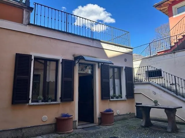 Menaggio Down Town Apartment